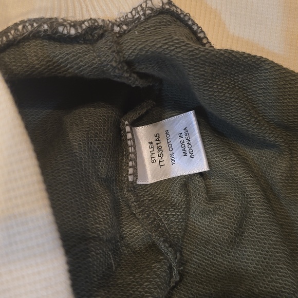 Zenana Boutique SET Blue Grey  and Cream Long Sleeve Skort Small Terry Cloth - Picture 11 of 13